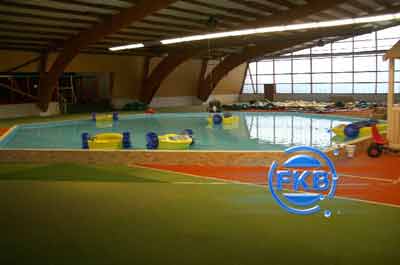 Tretbootbecken im Indoorpark