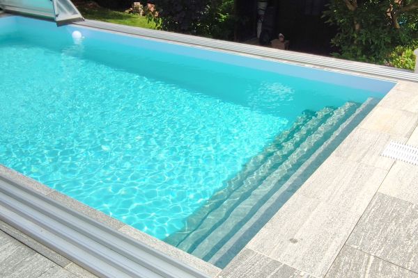 Pool mit Folienauskleidung Primefol Azur und Primefol 3D Granit Grey