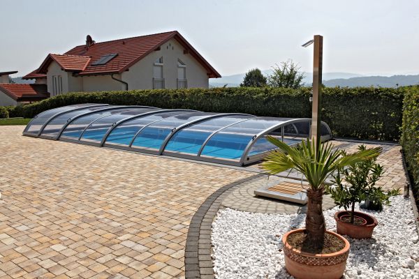 novacomet Star Pool-Überdachung